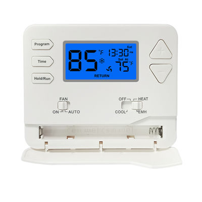 Dependable Operation Air Source Heat Pump Thermostat with Internal NTC Sensor in HEAT Mode